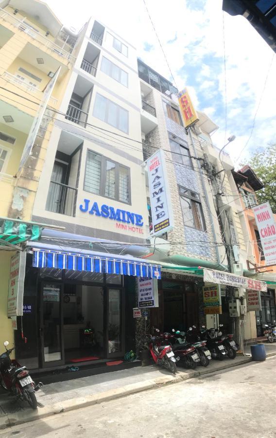 Jasmine Mini Hotel Hue Exterior photo